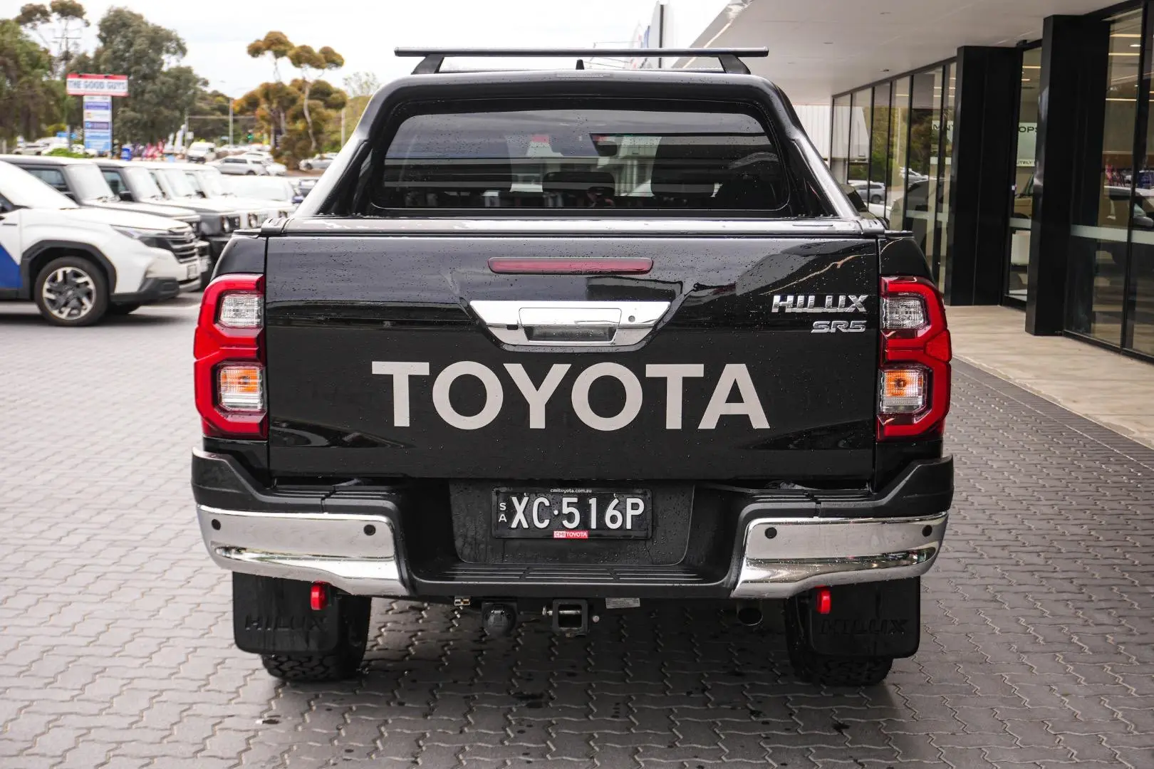 2022 Toyota Hilux Gallery Image 6