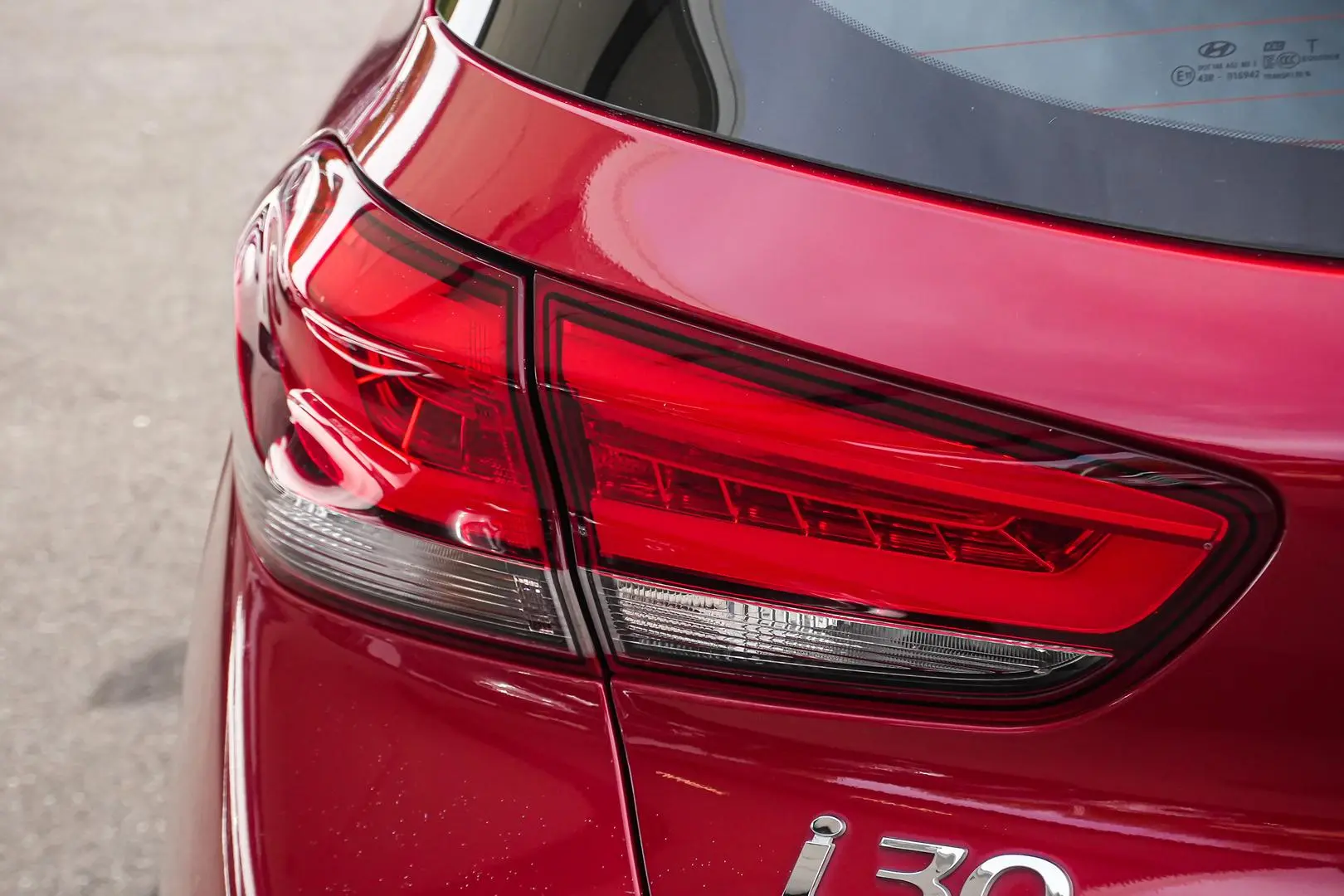 2019 Hyundai i30 Gallery Image 9