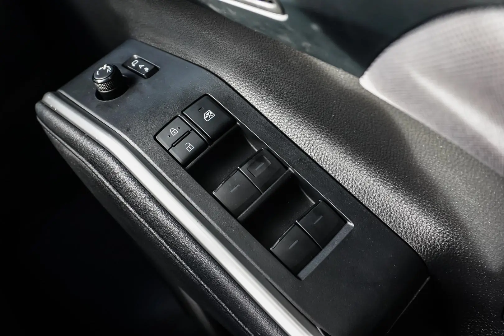 2023 Toyota Kluger Gallery Image 24