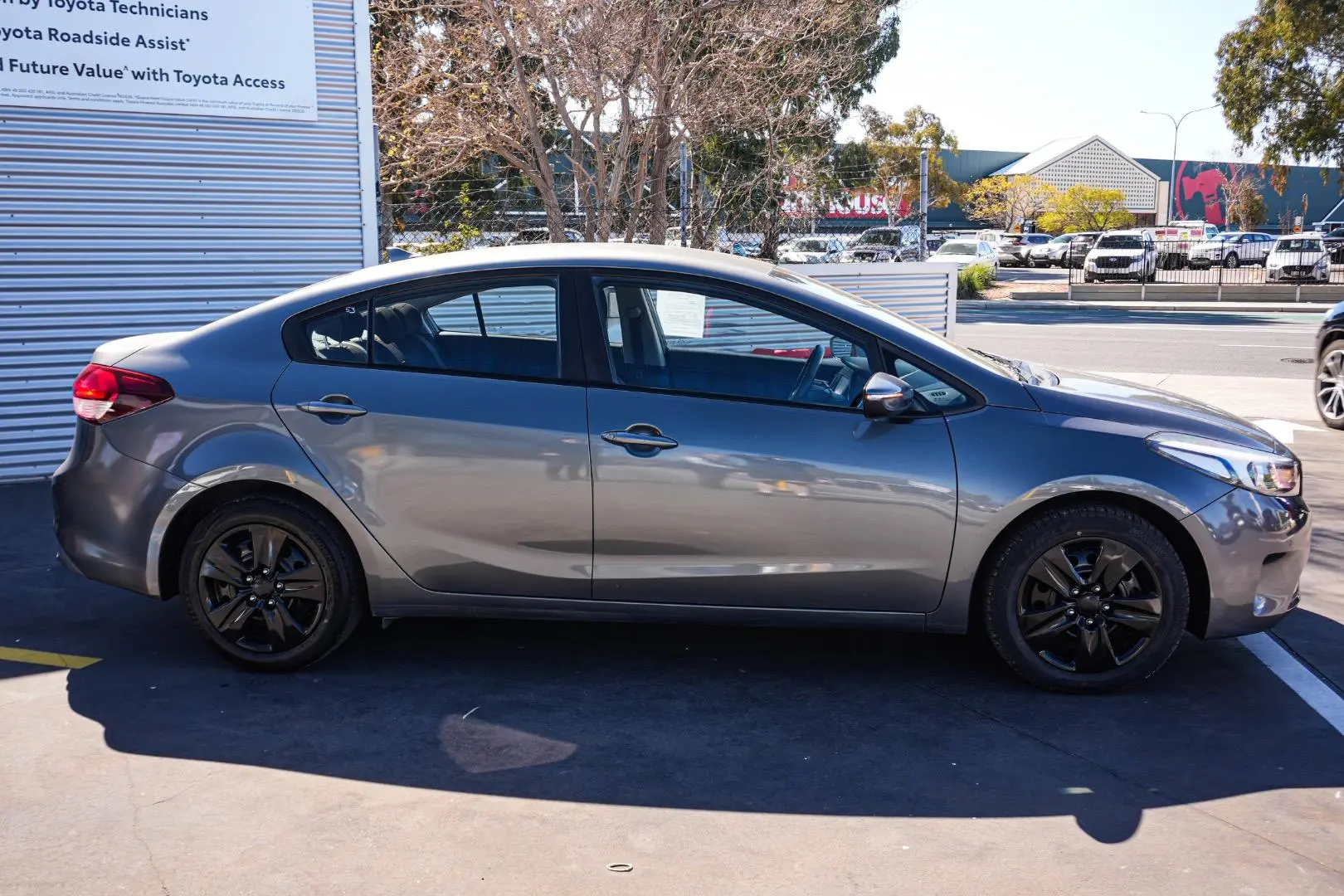 2017 Kia Cerato Gallery Image 4
