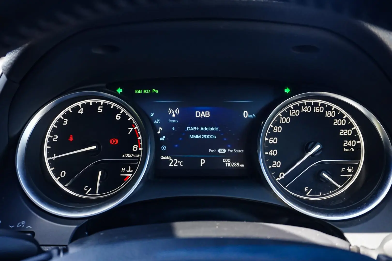 2019 Toyota Camry Gallery Image 18