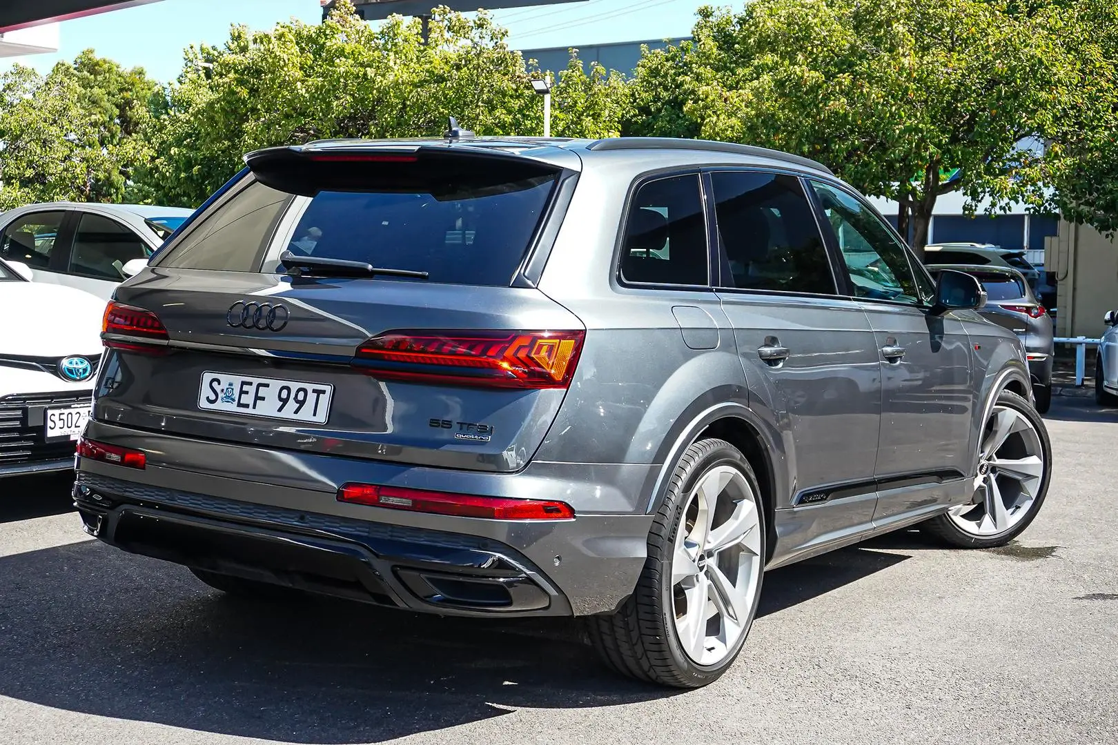 2022 Audi Q7 Gallery Image 3
