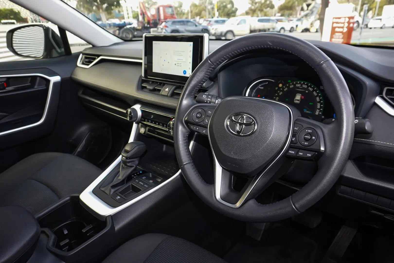 2024 Toyota RAV4 Gallery Image 7