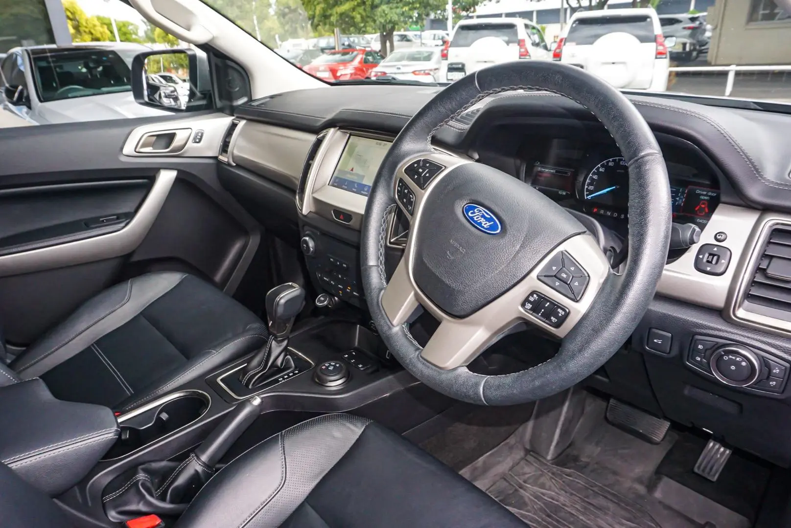 2019 Ford Everest Gallery Image 6