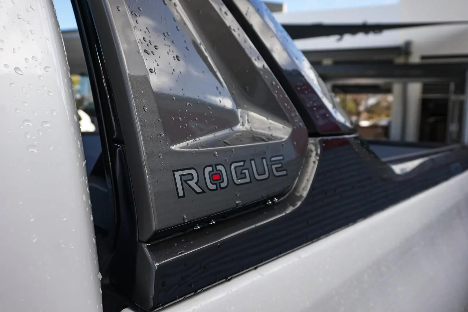 2024 Toyota Hilux Gallery Image 13