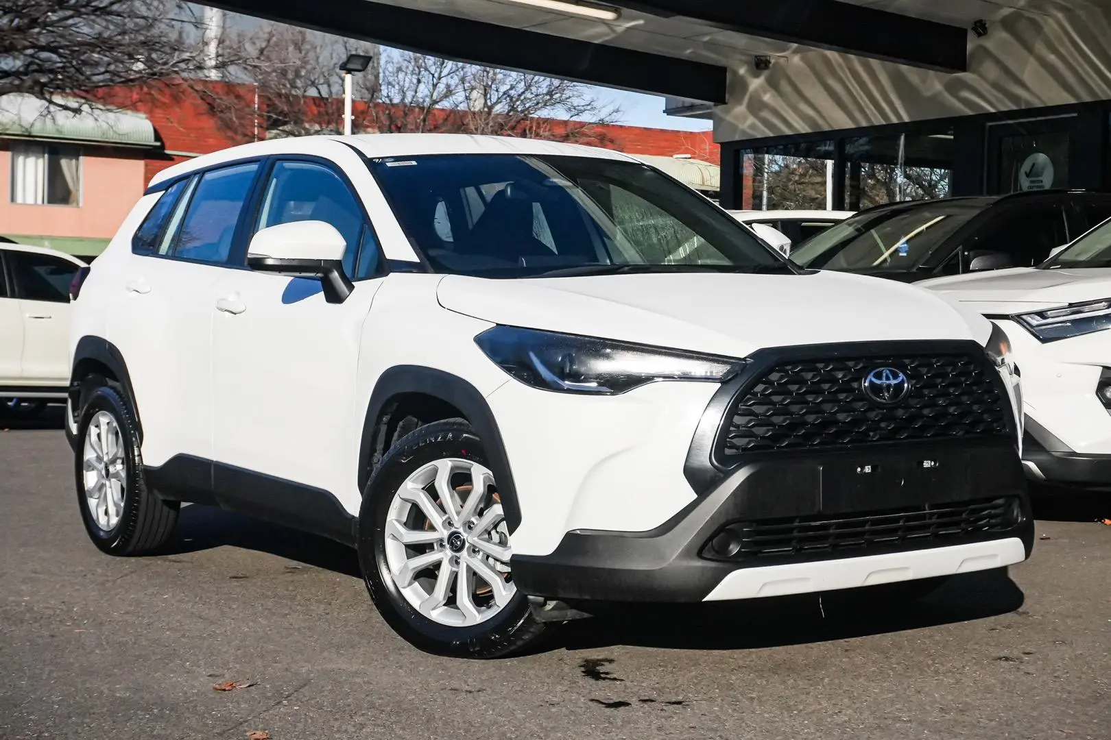 2023 Toyota Corolla Cross Gallery Image 2