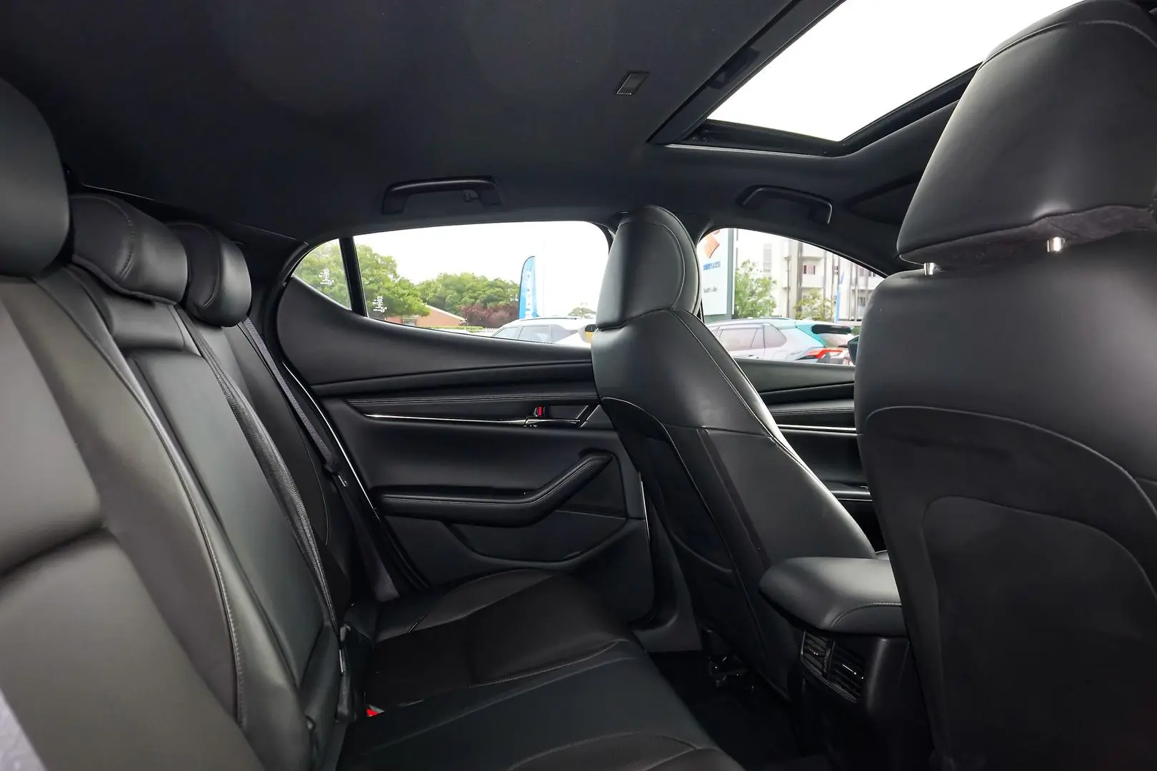 2020 Mazda 3 Gallery Image 8