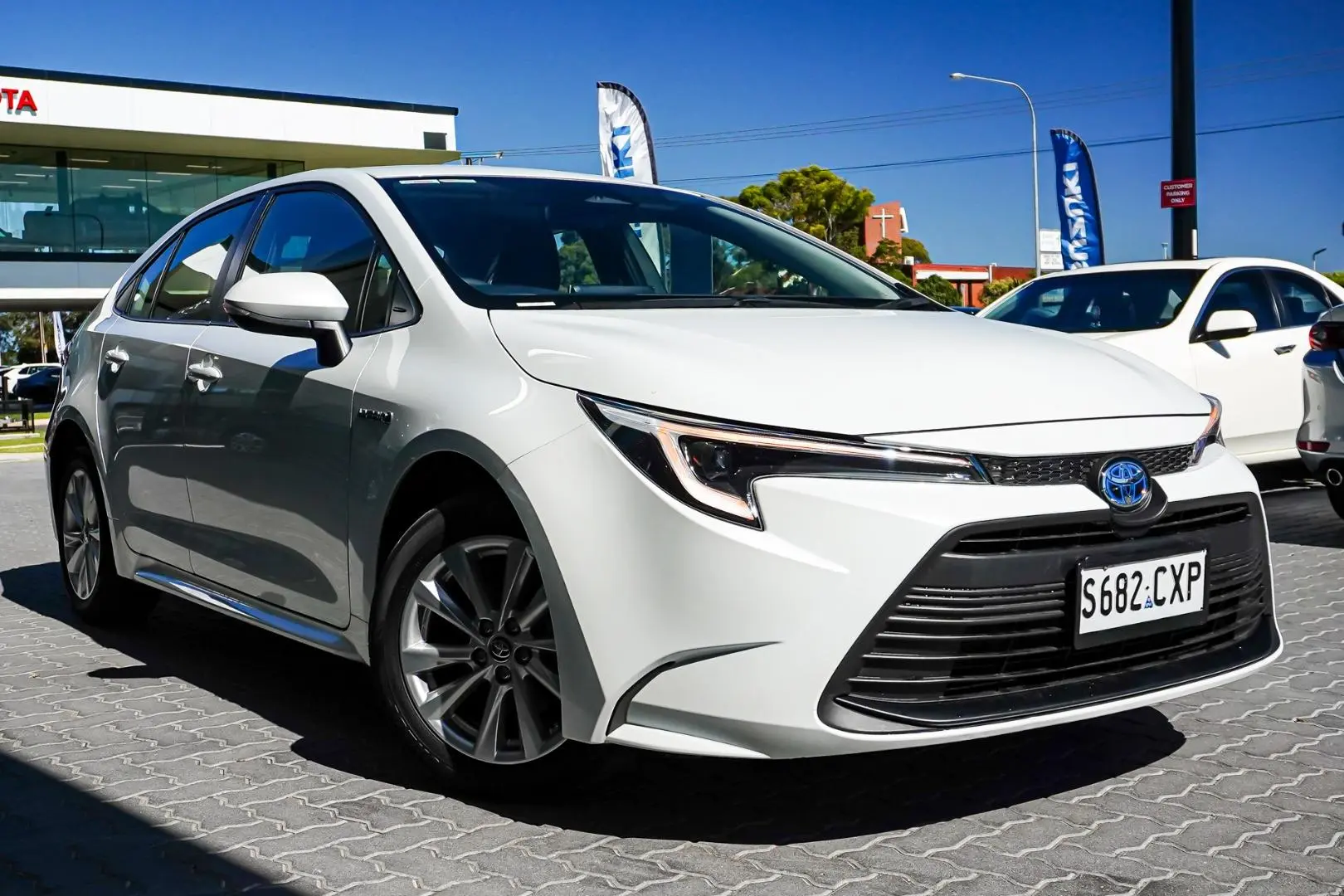 2023 Toyota Corolla Gallery Image 2