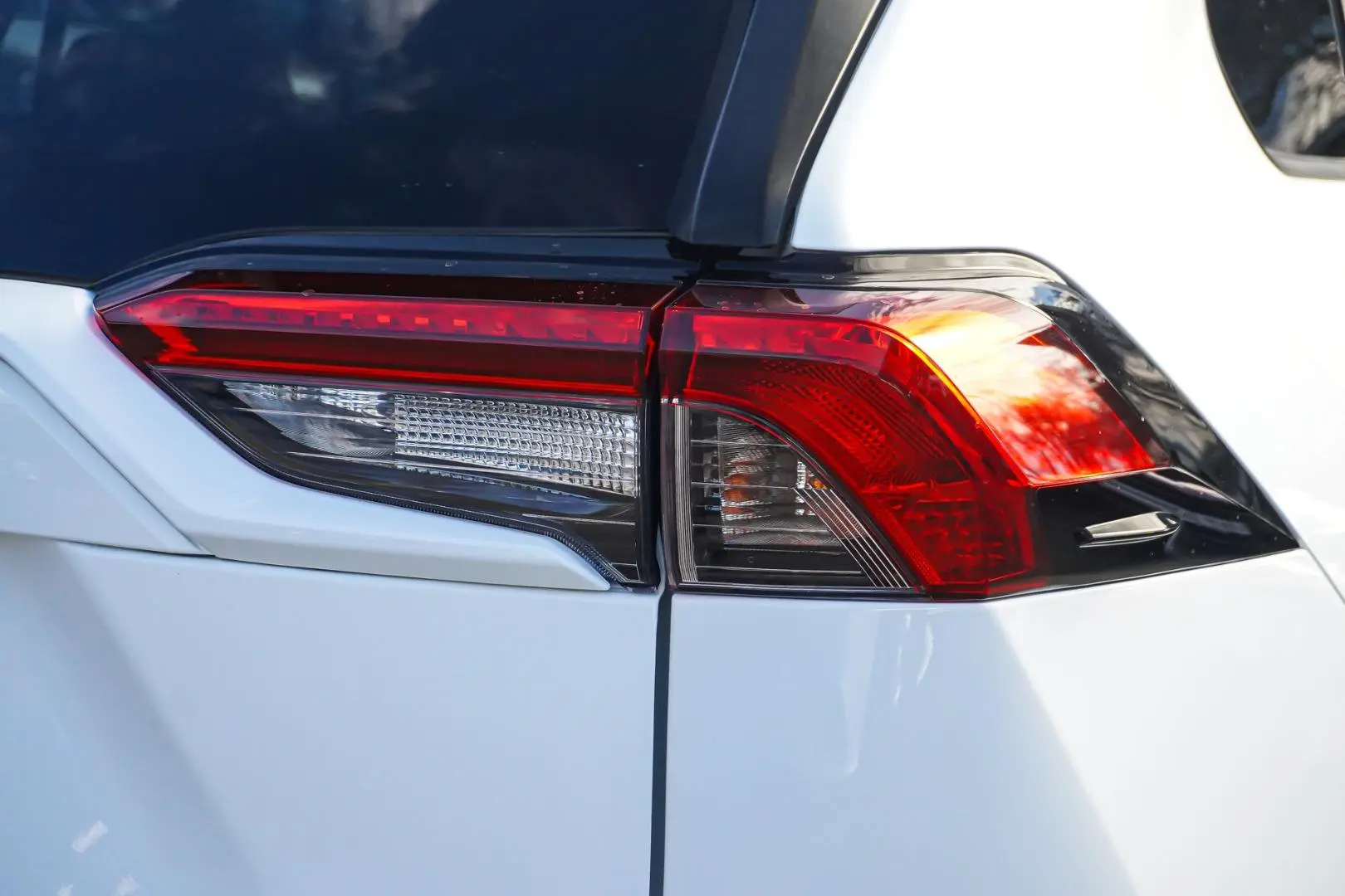 2024 Toyota RAV4 Gallery Image 13