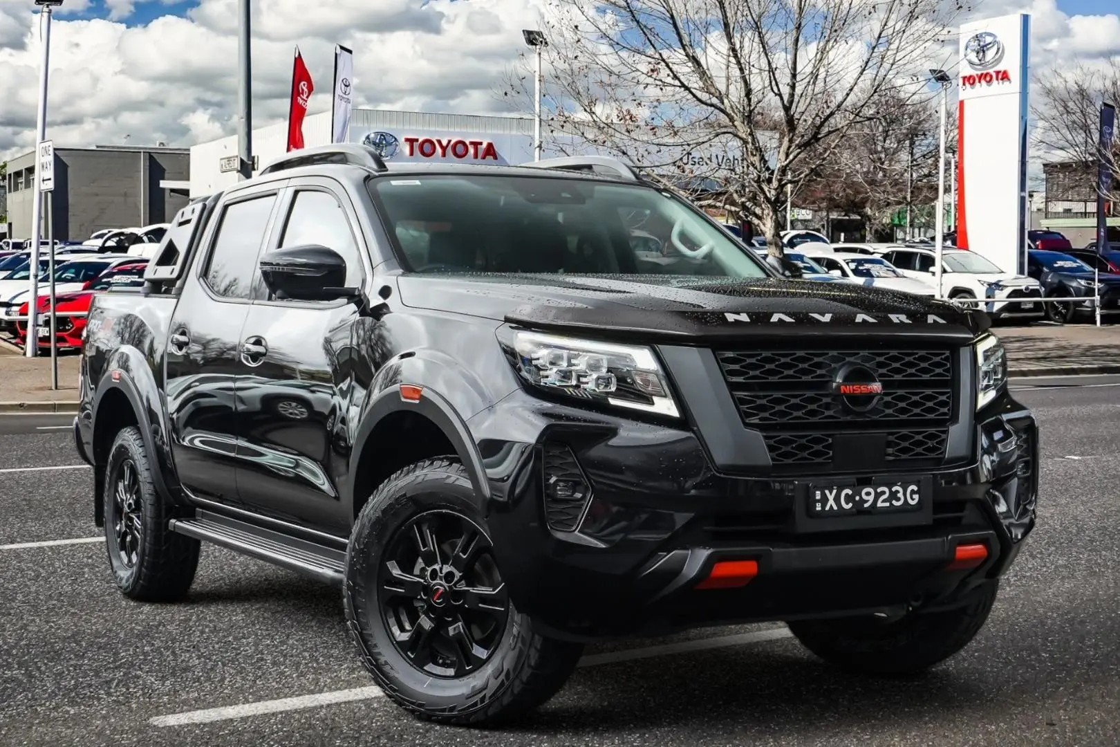 2022 Nissan Navara Image