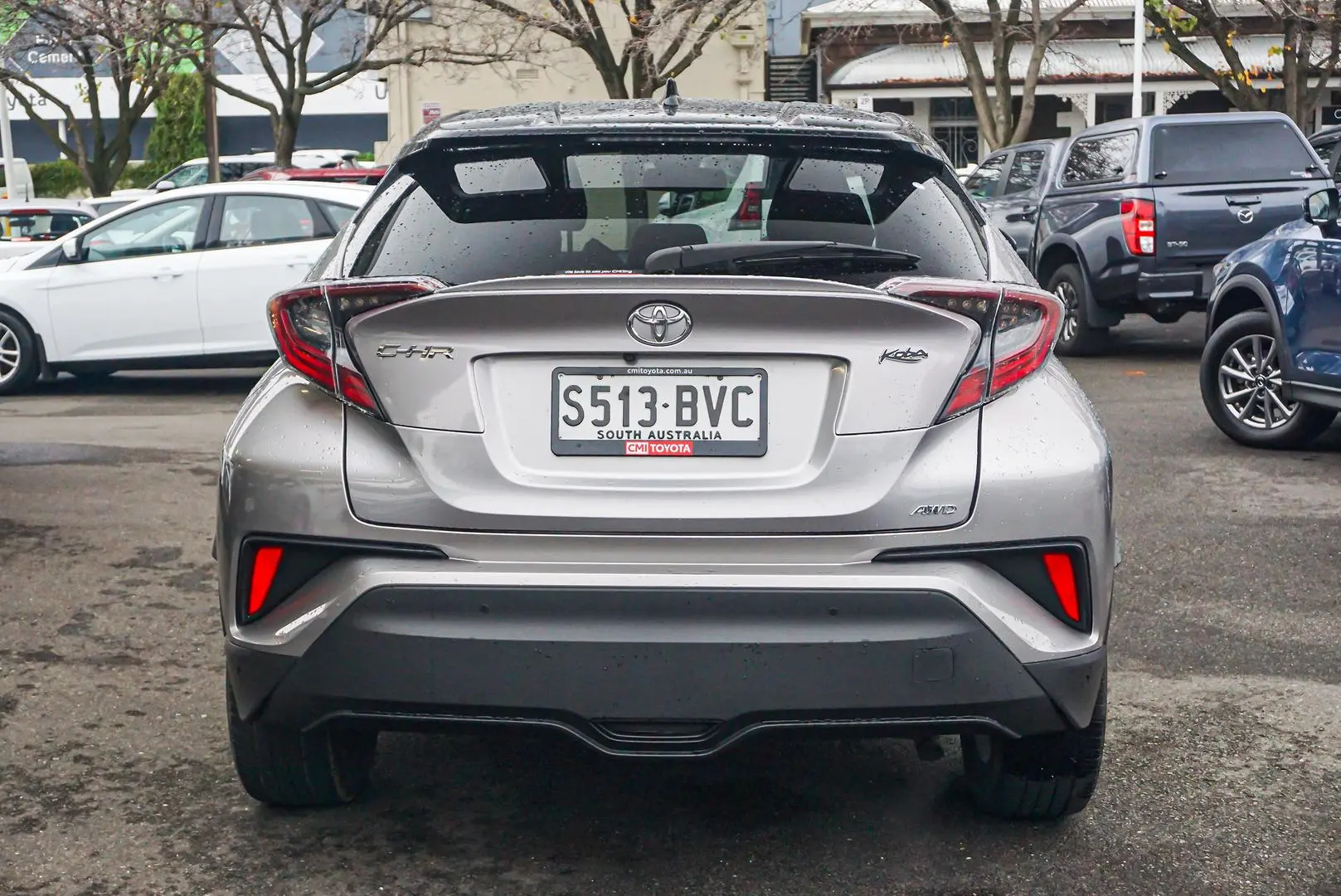 2018 Toyota C-HR Gallery Image 5