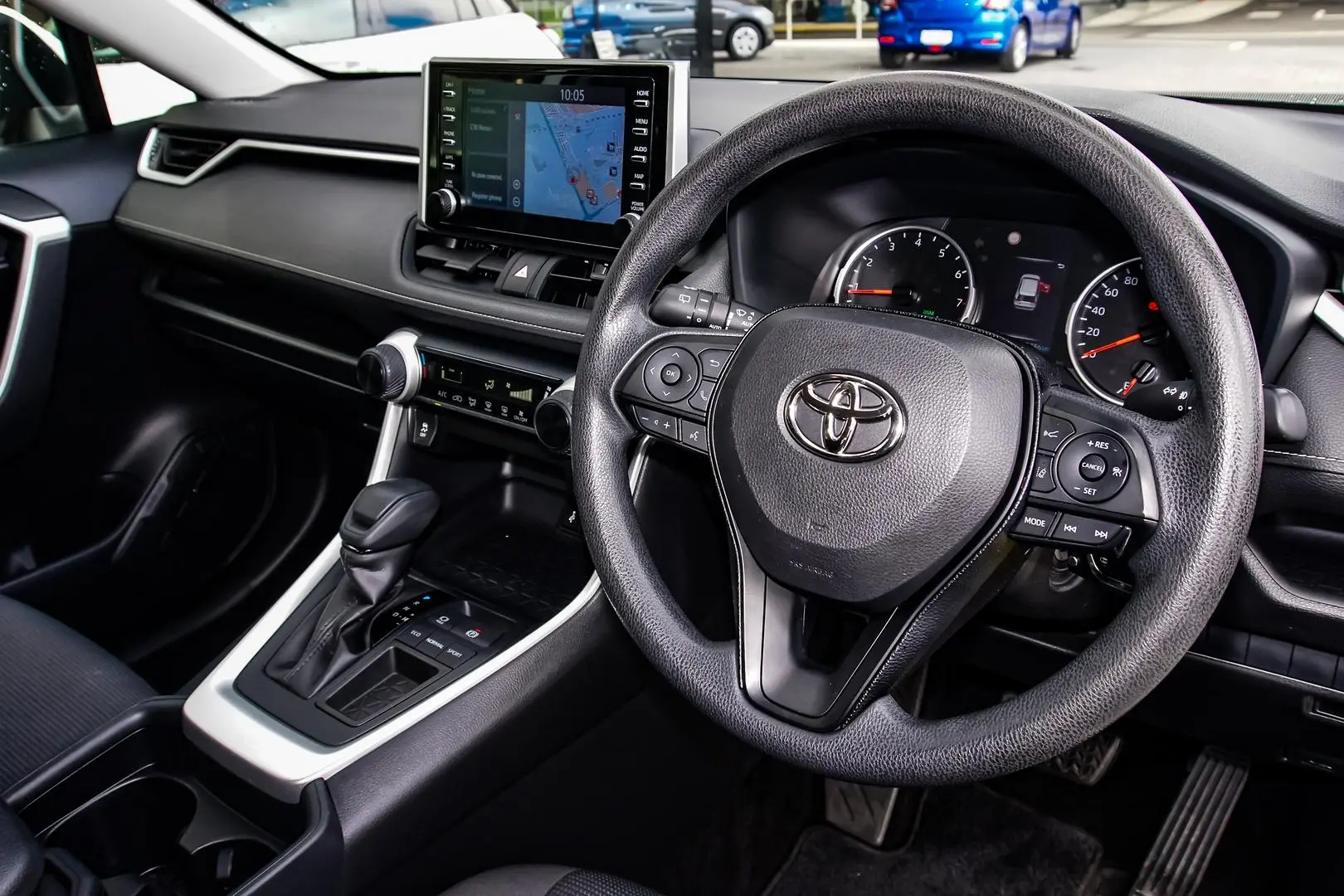 2019 Toyota Rav4 Gallery Image 6