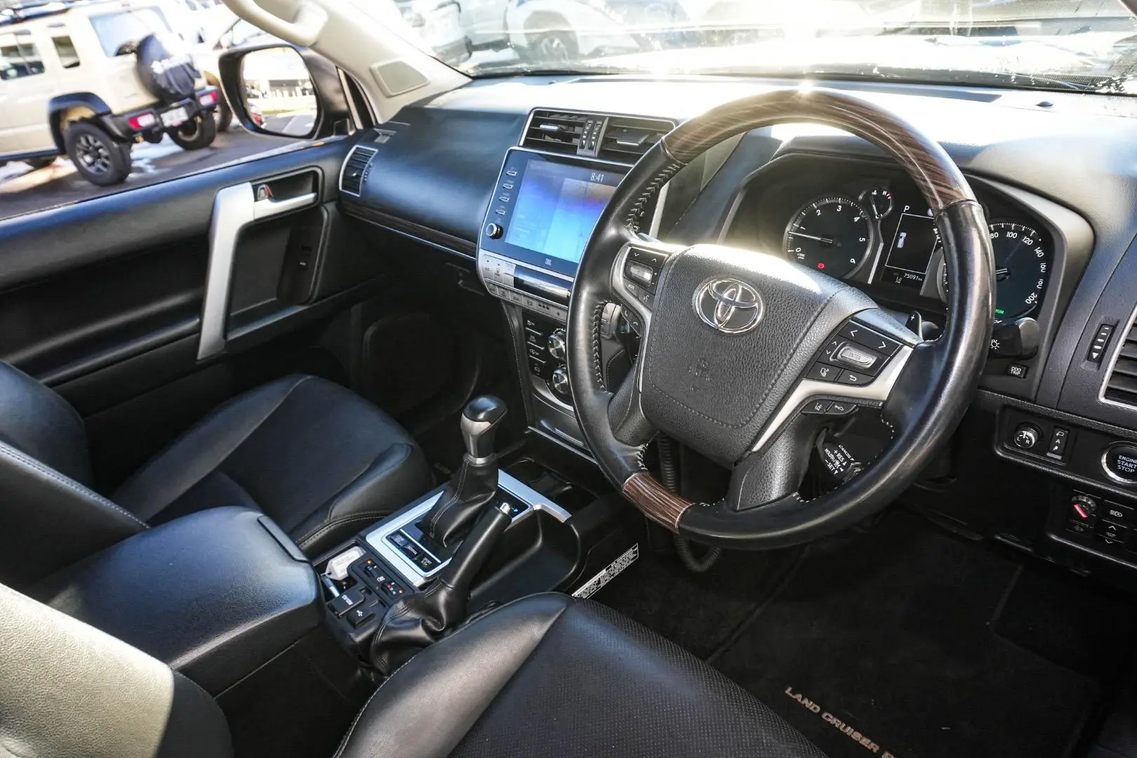2022 Toyota Landcruiser Prado Gallery Image 7