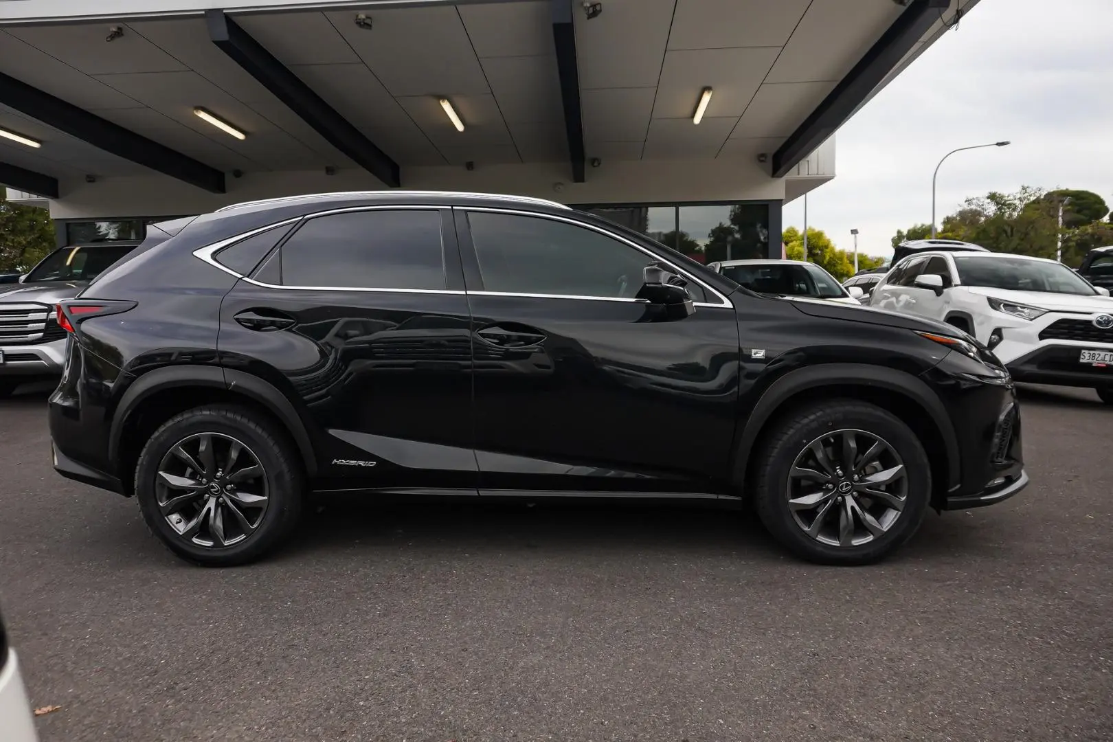 2018 Lexus NX Gallery Image 4