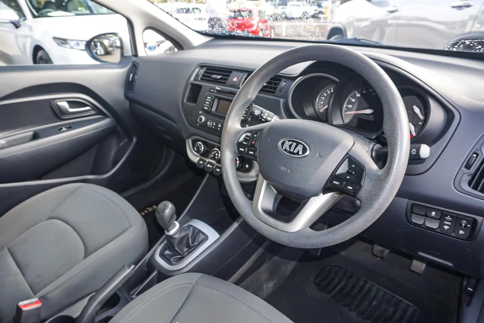 2013 Kia Rio Gallery Image 7