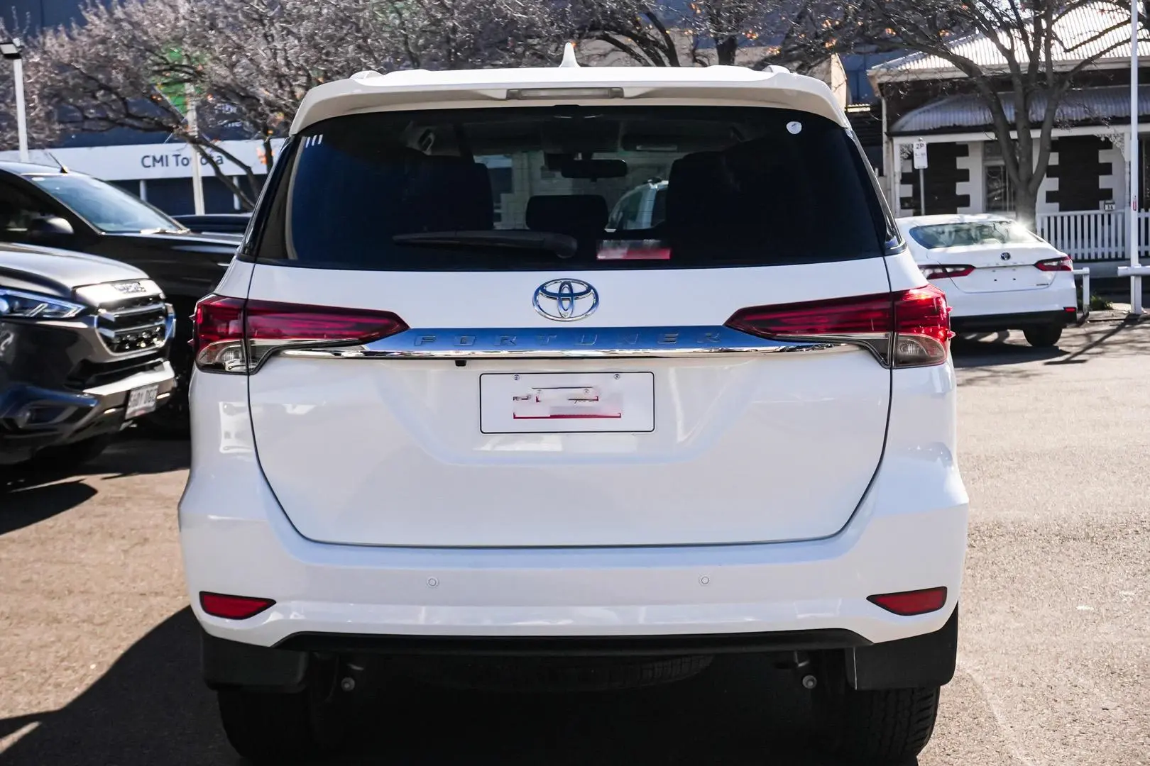 2020 Toyota Fortuner Gallery Image 5