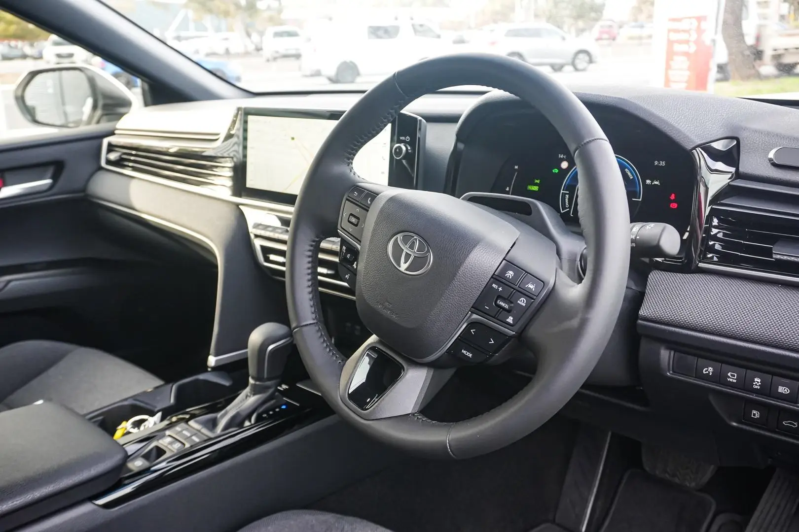 2025 Toyota Camry Gallery Image 6
