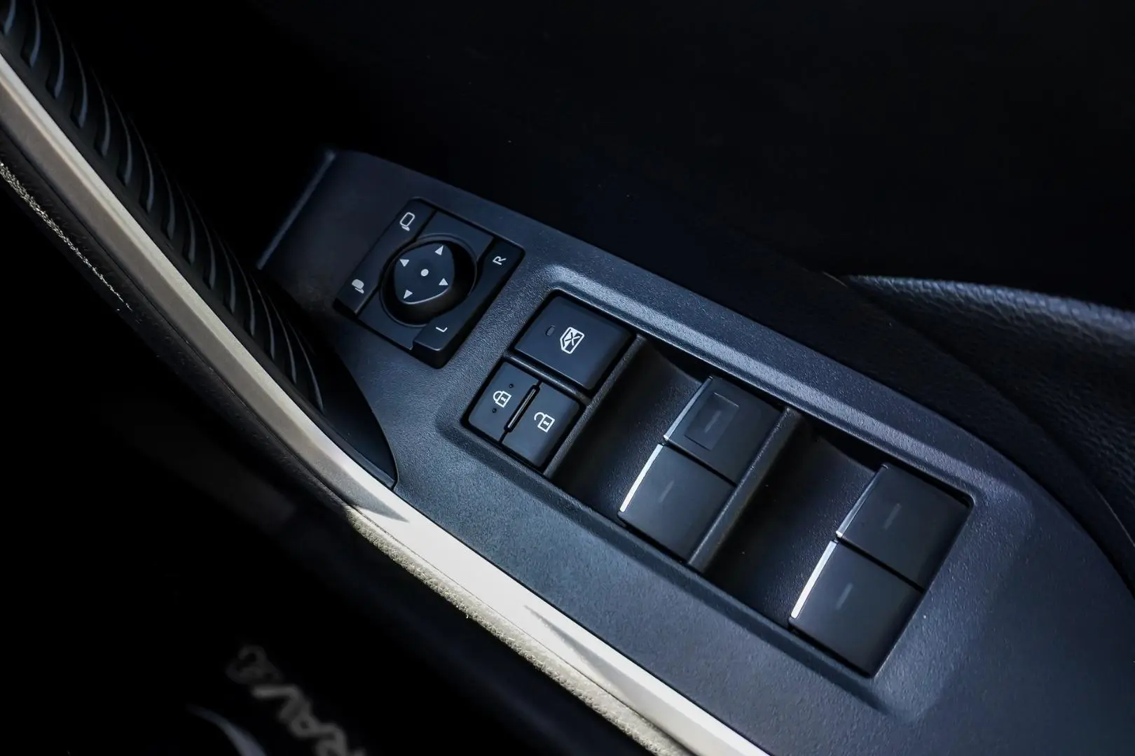 2023 Toyota RAV4 Gallery Image 21