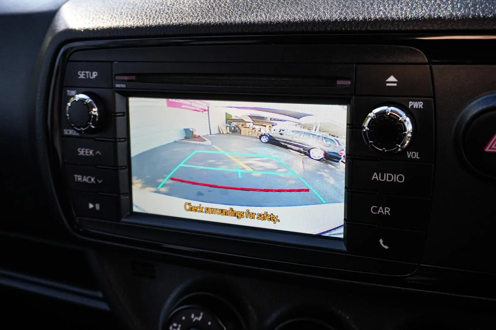 2018 Toyota Yaris Gallery Image 21