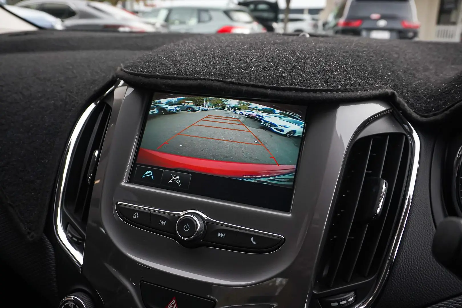2017 Holden Astra Gallery Image 23