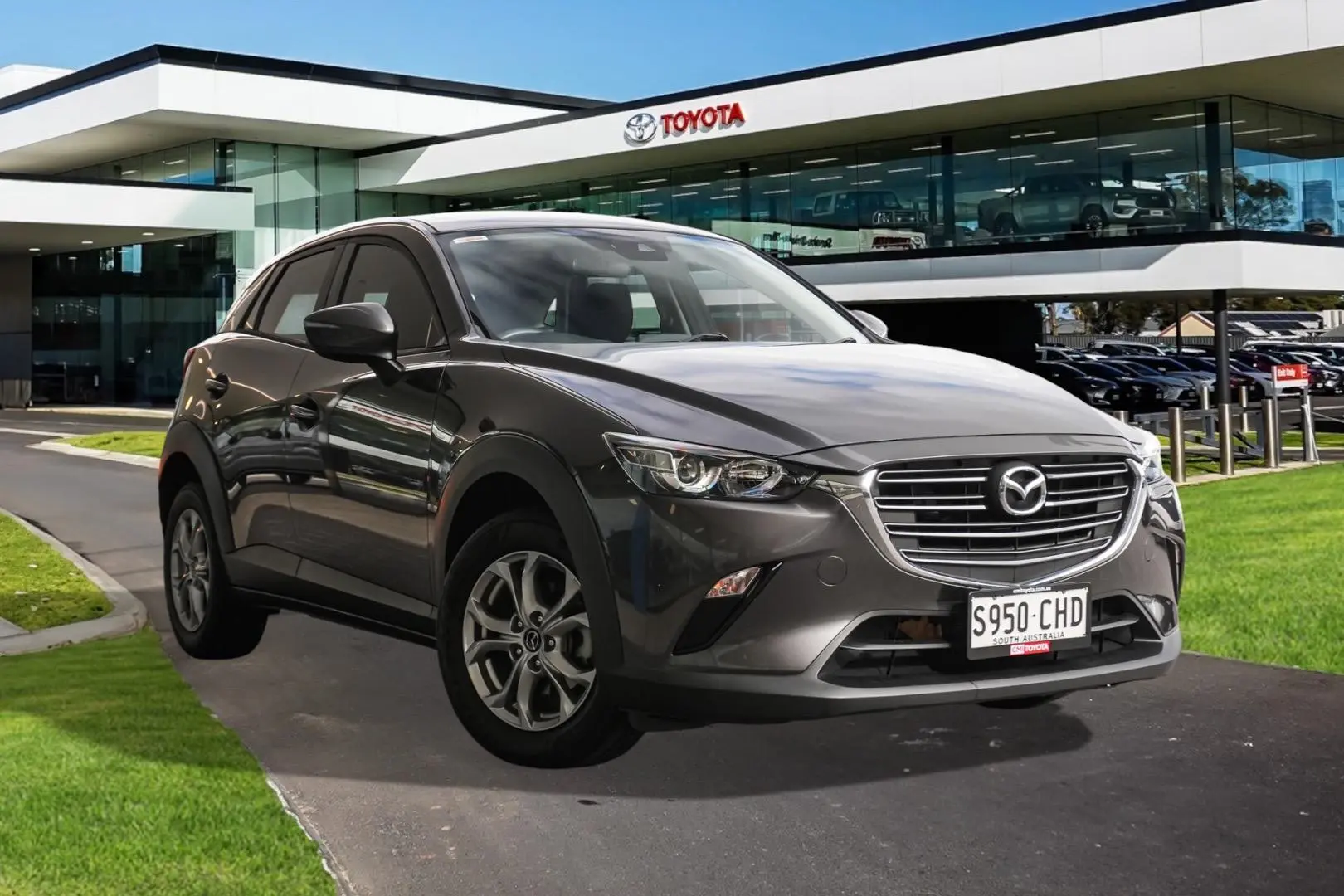 2019 Mazda CX-3 Gallery Image 1