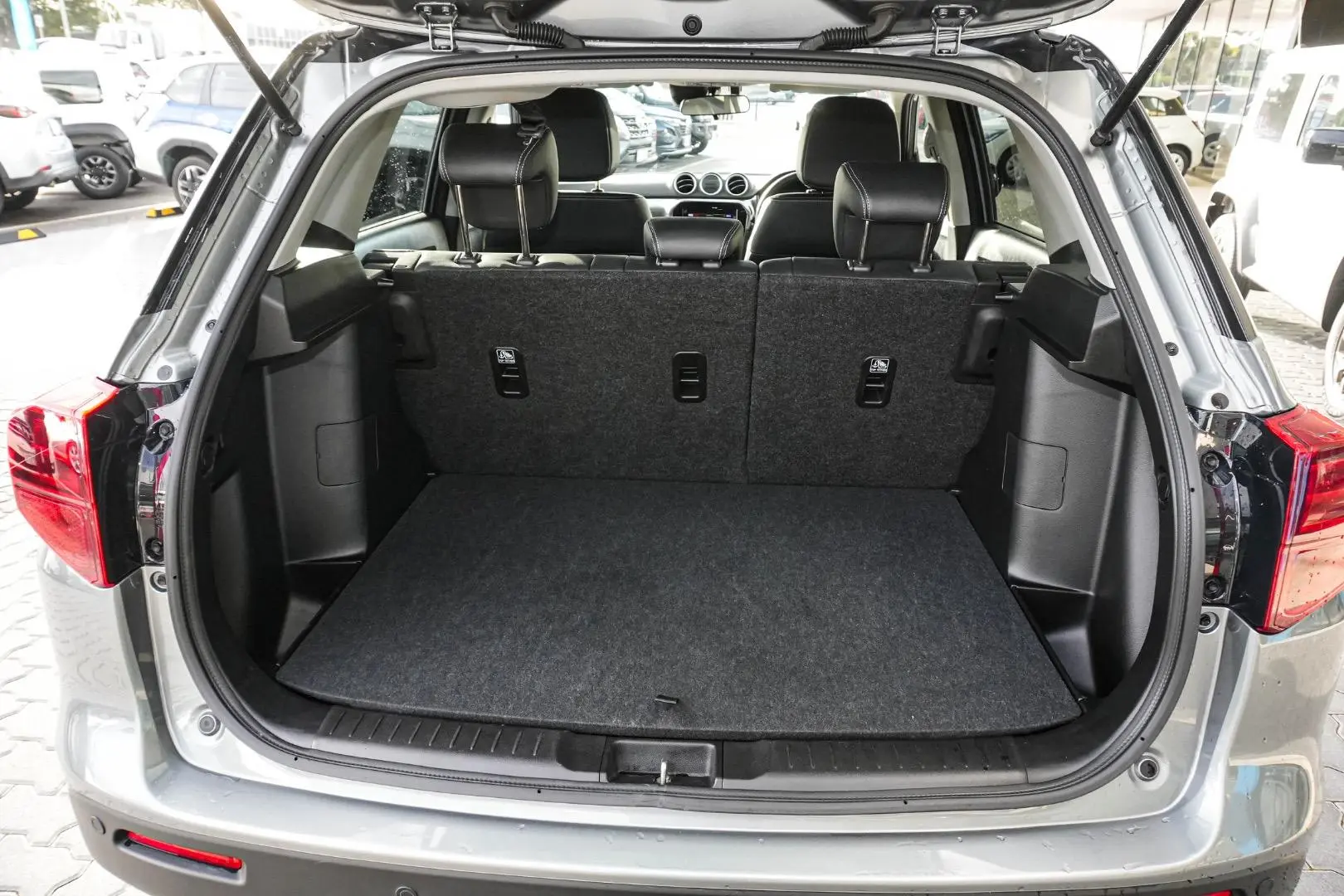 2023 Suzuki Vitara Gallery Image 11