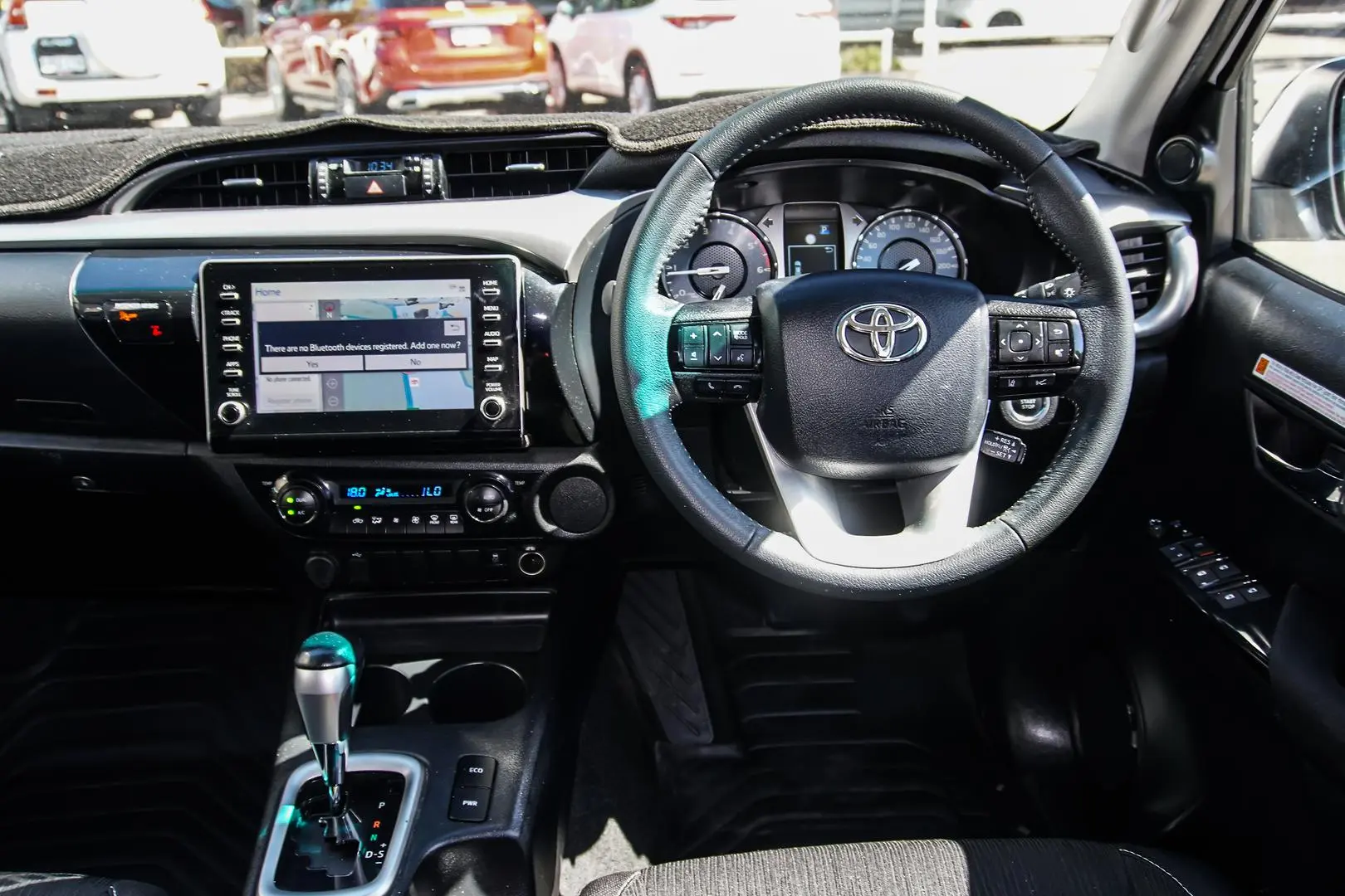 2022 Toyota Hilux Gallery Image 8