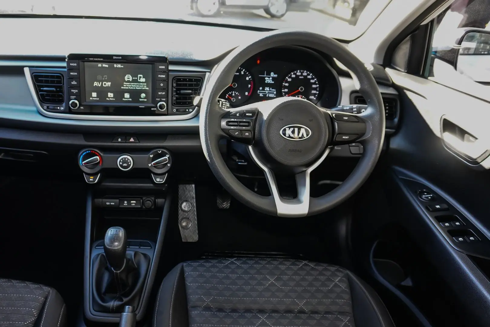 2020 Kia Rio Gallery Image 8