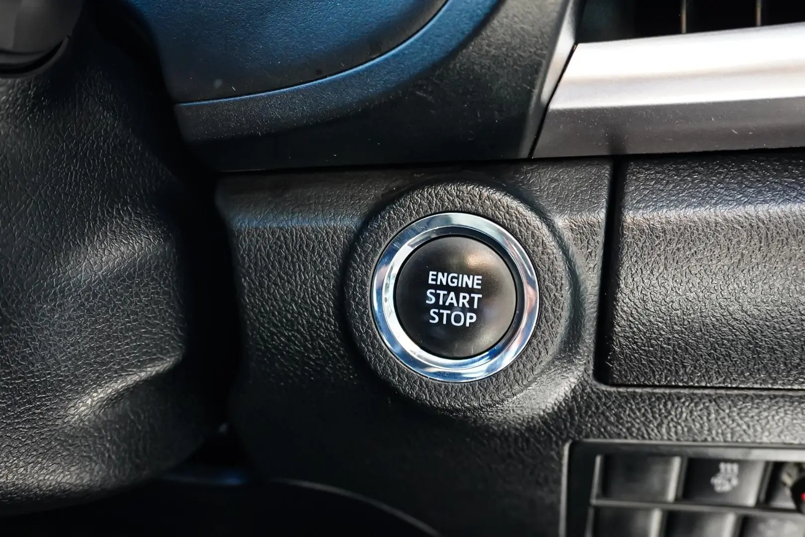 2019 Toyota Hilux Gallery Image 25