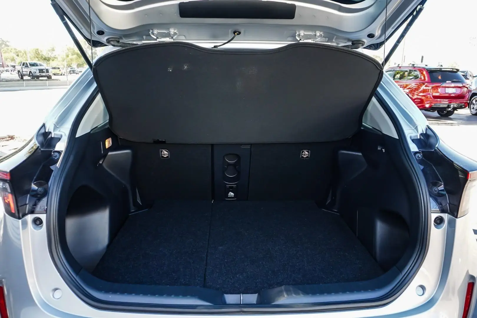 2022 Toyota Yaris Cross Gallery Image 10