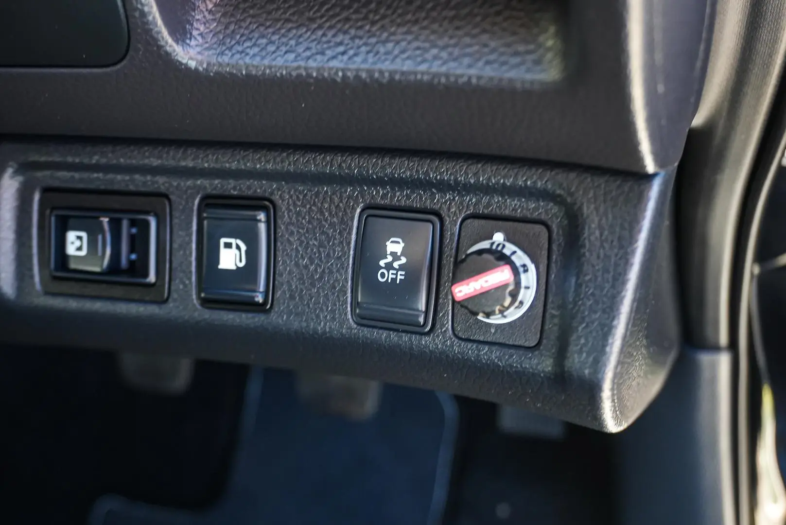 2019 Nissan Navara Gallery Image 23