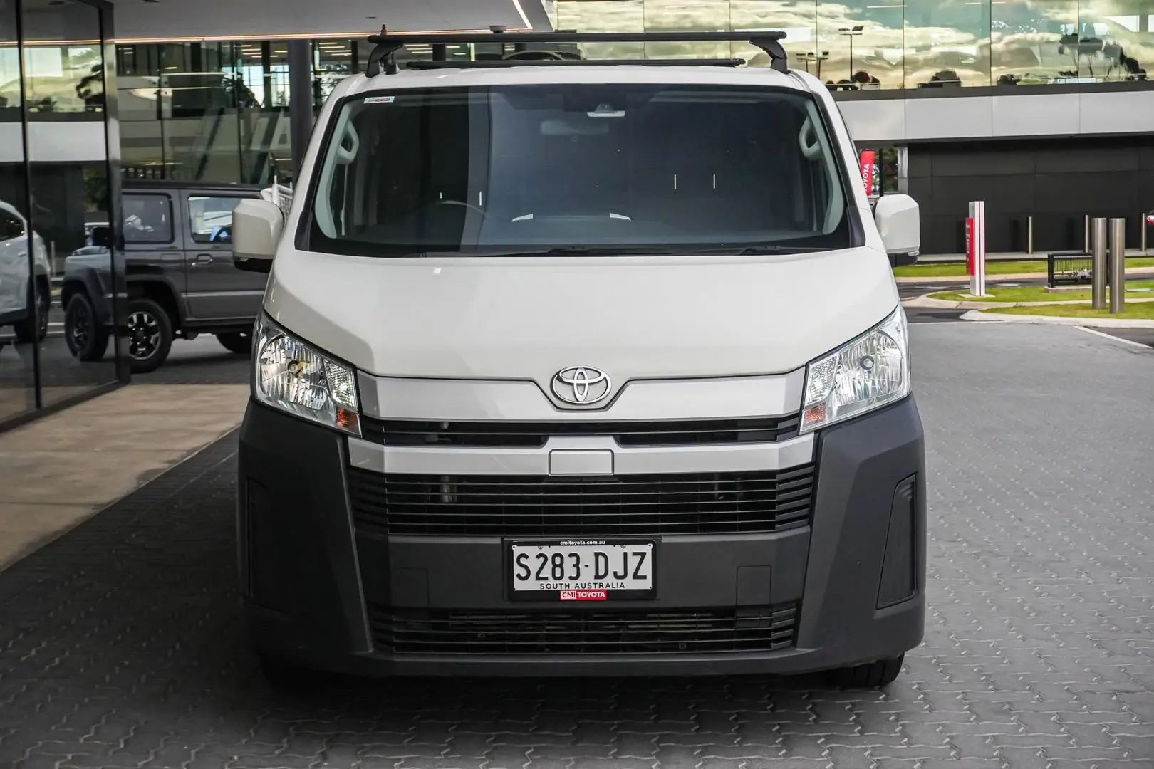 2020 Toyota Hiace Gallery Image 5