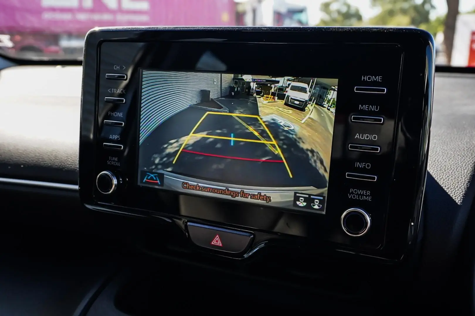 2022 Toyota Yaris Cross Gallery Image 23