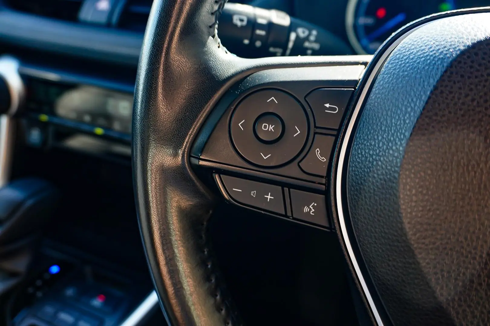 2024 Toyota RAV4 Gallery Image 19