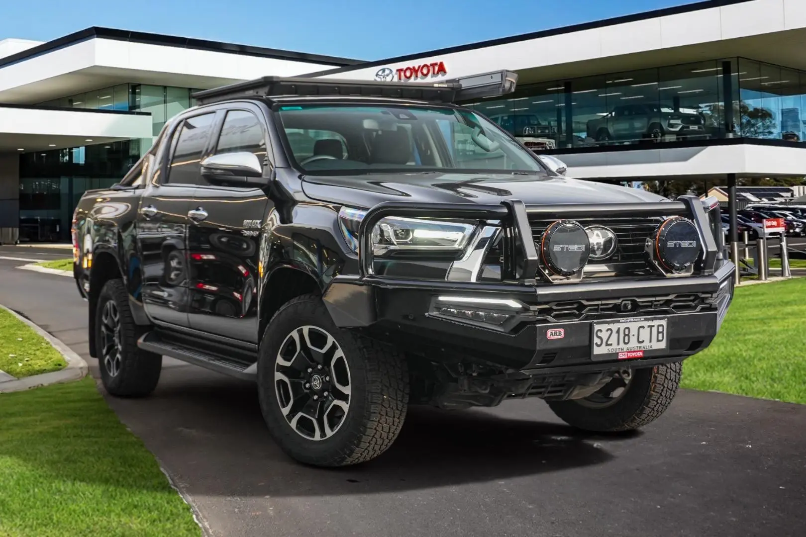 2022 Toyota Hilux Image