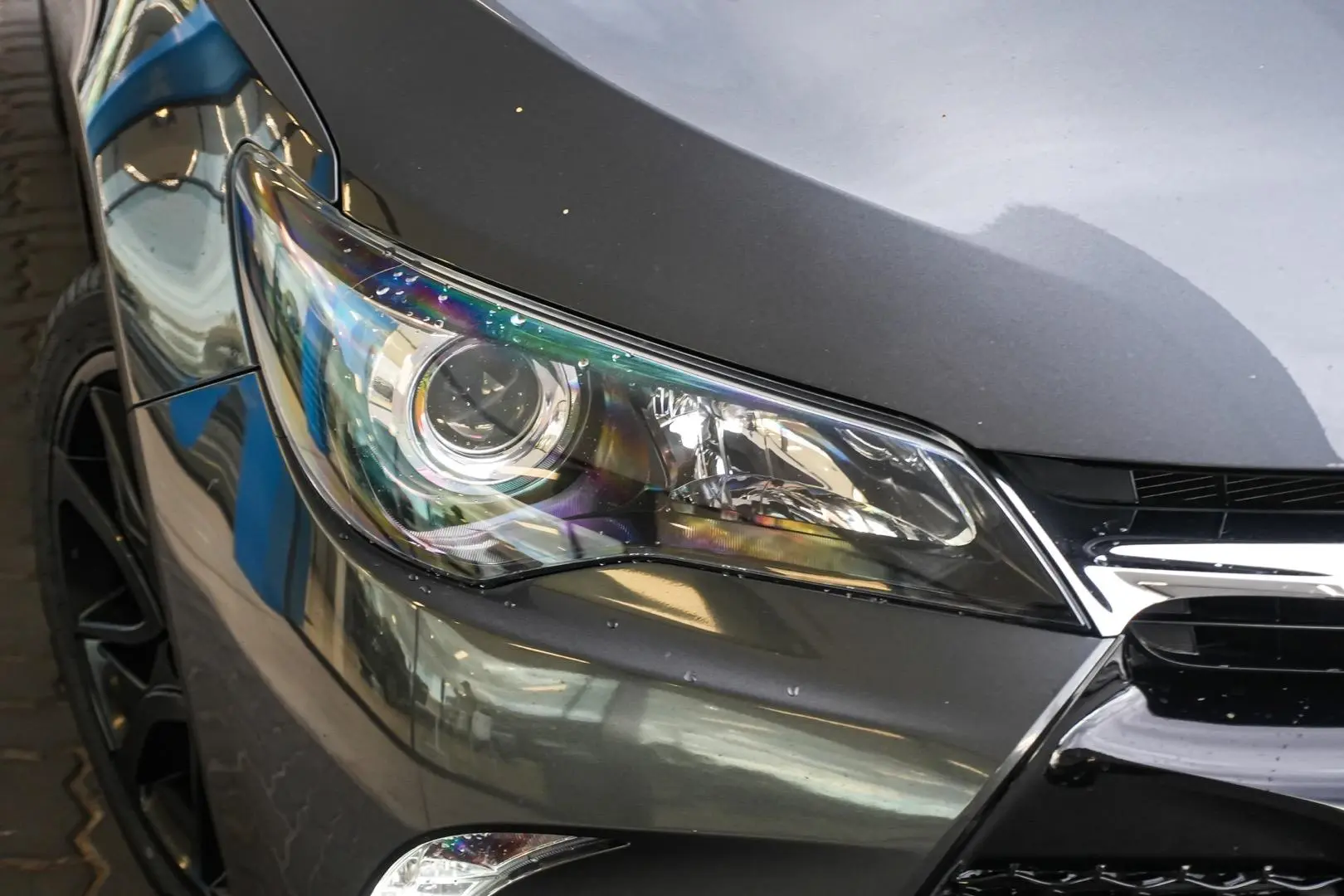 2017 Toyota Camry Gallery Image 12