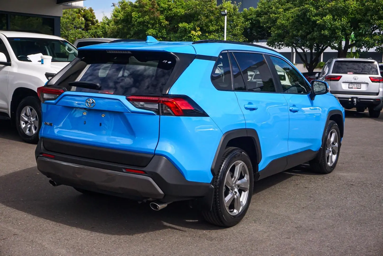 2021 Toyota Rav4 Gallery Image 3