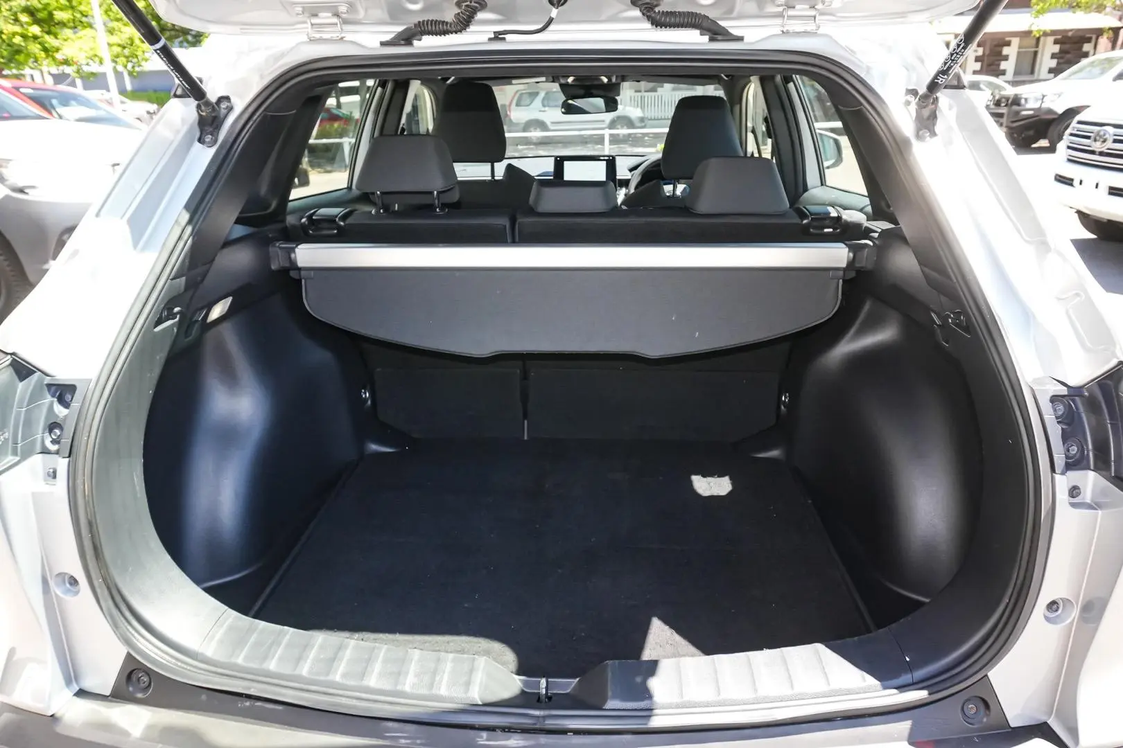 2022 Toyota Corolla Cross Gallery Image 11