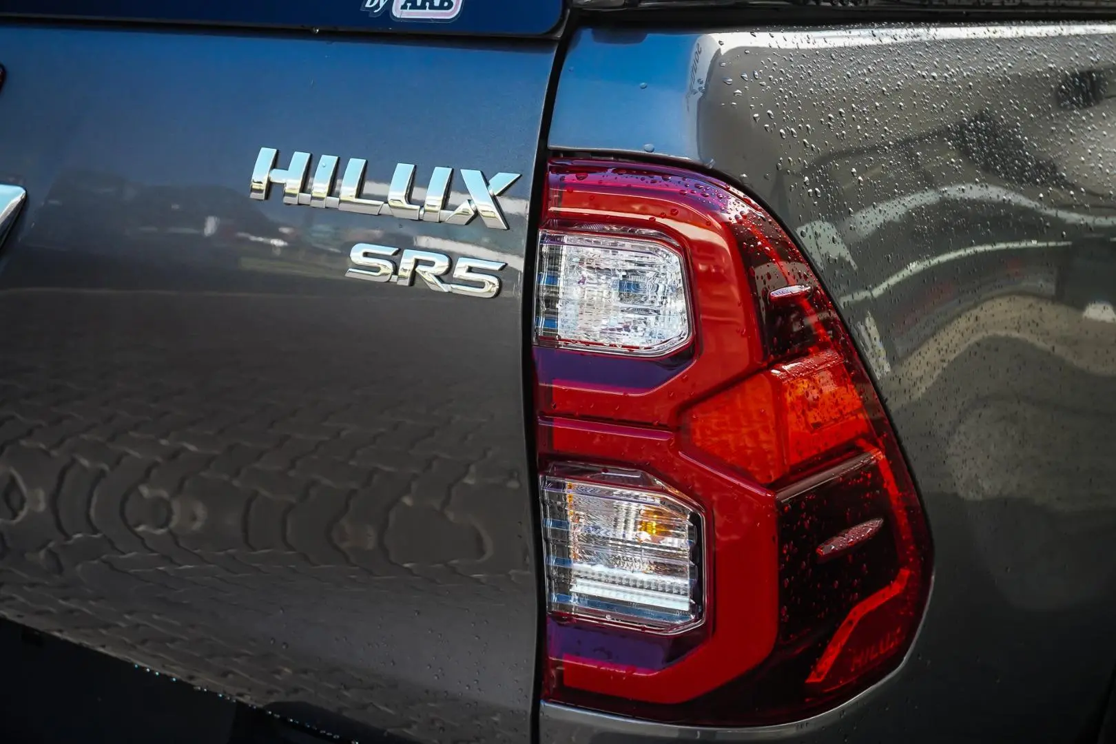 2021 Toyota Hilux Gallery Image 13