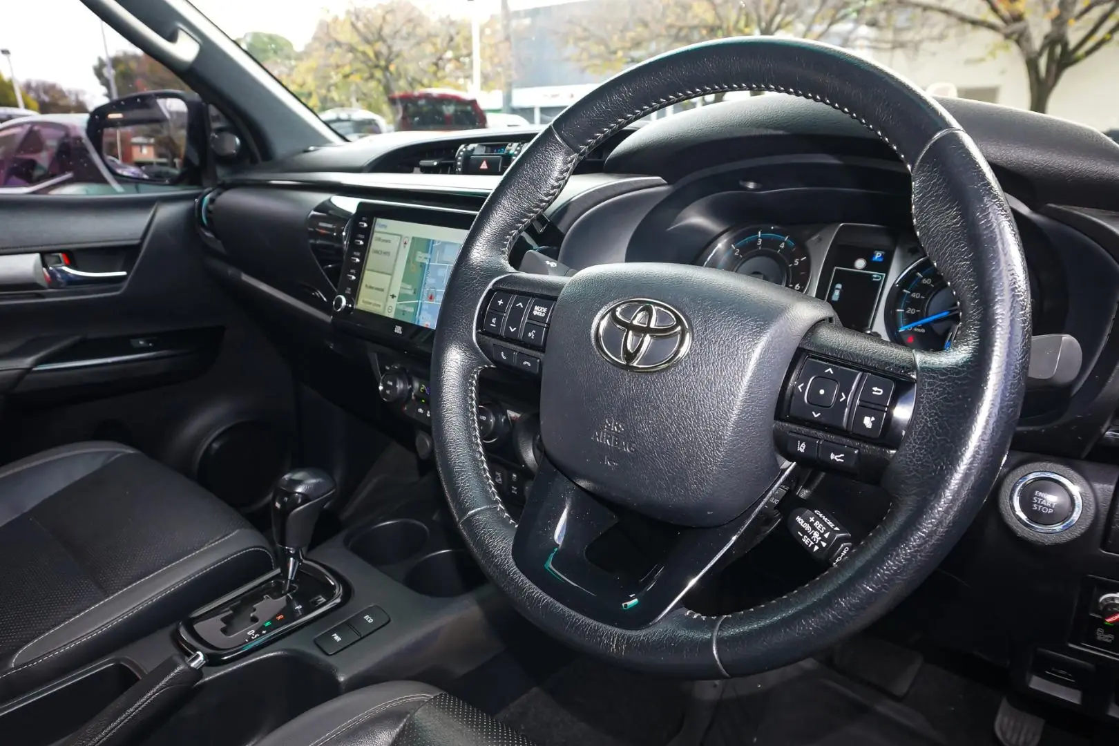 2023 Toyota Hilux Gallery Image 6