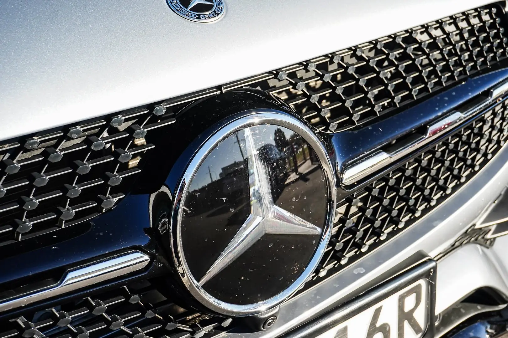 2022 Mercedes-Benz GLC-Class Gallery Image 13