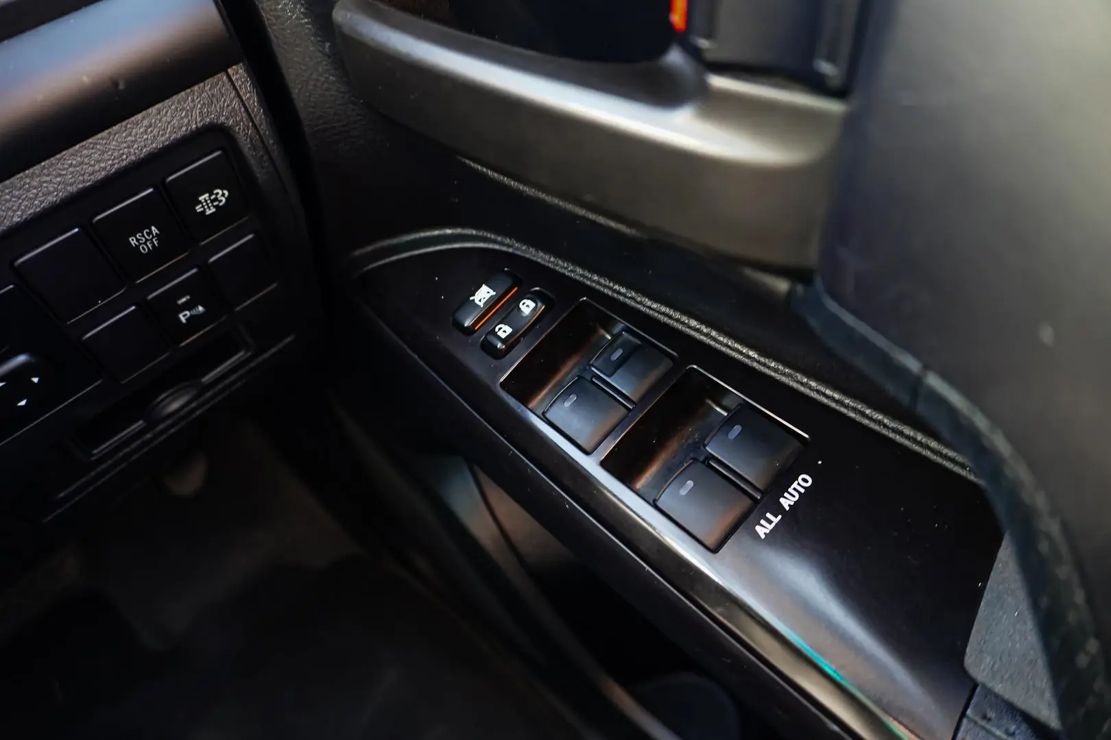 2020 Toyota Landcruiser Gallery Image 22