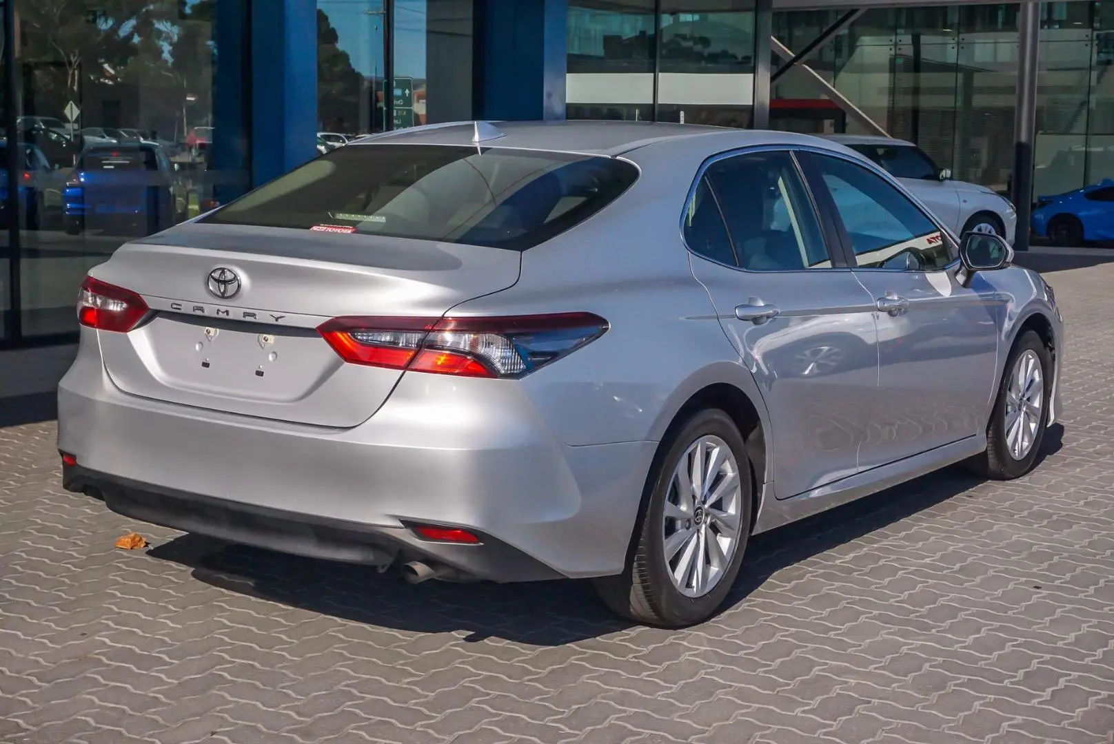 2022 Toyota Camry Gallery Image 2