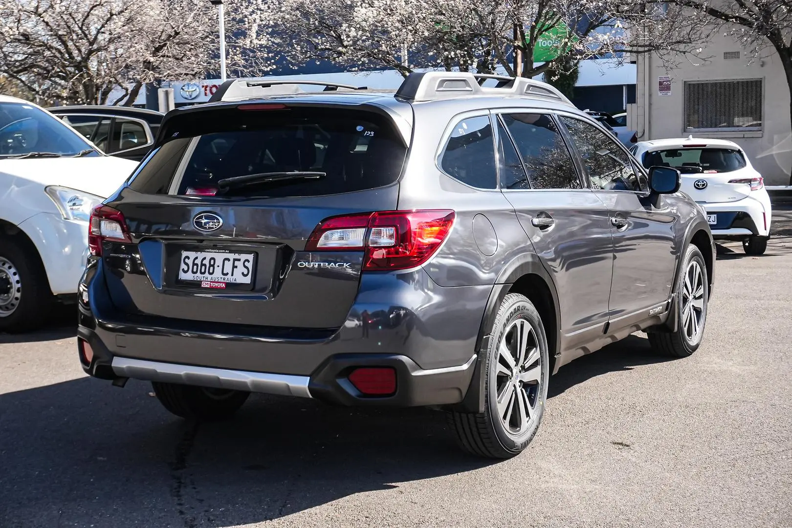 2019 Subaru Outback Gallery Image 3