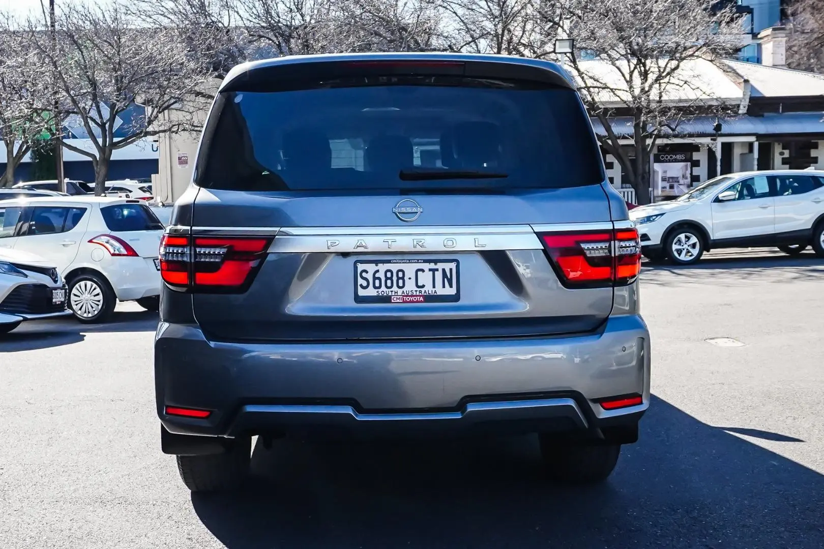 2022 Nissan Patrol Gallery Image 6