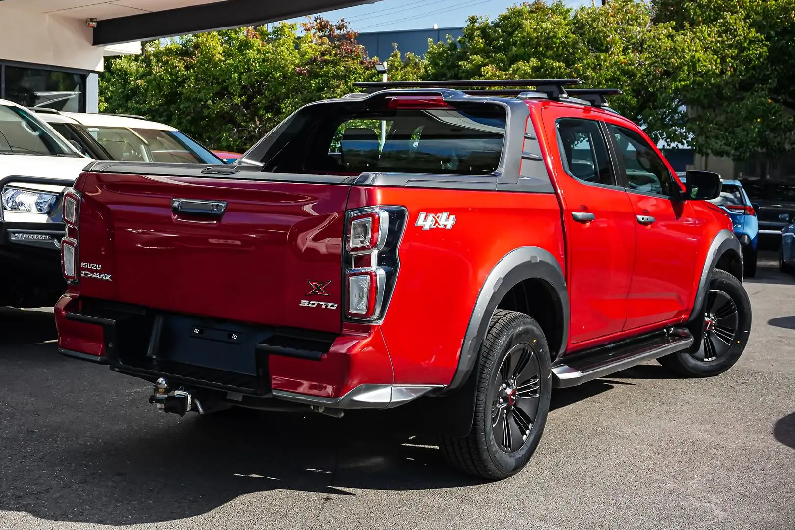 2021 Isuzu D-MAX Gallery Image 2