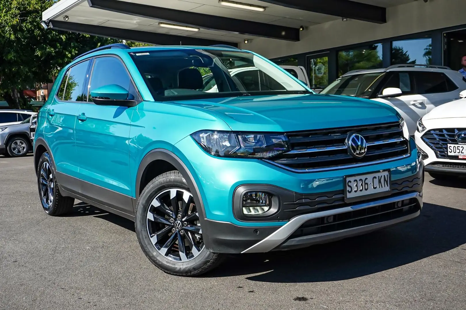 2022 Volkswagen T-Cross Gallery Image 2