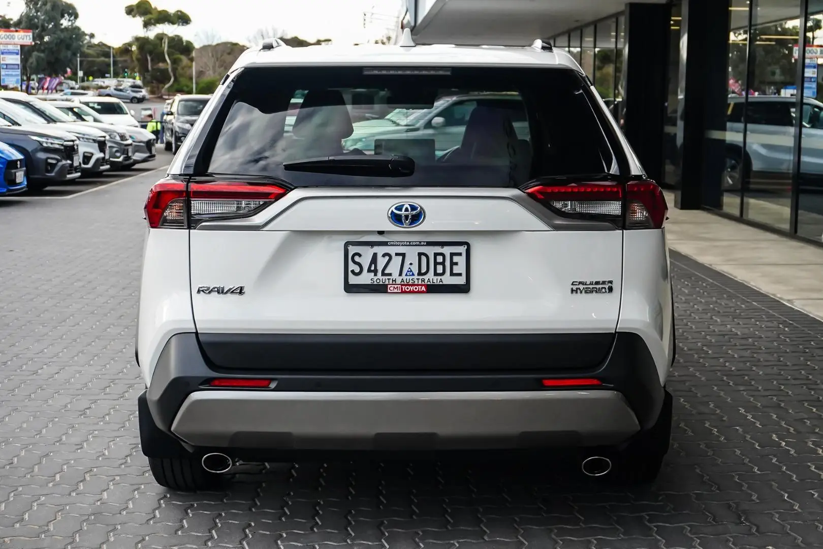 2024 Toyota RAV4 Gallery Image 5