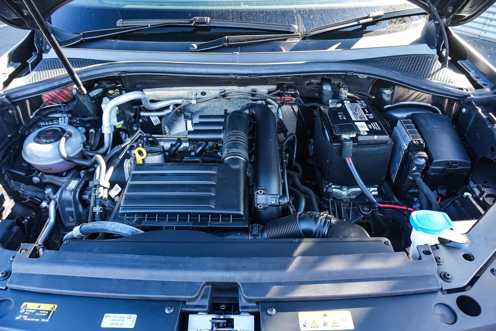 2023 Volkswagen Tiguan Gallery Image 23