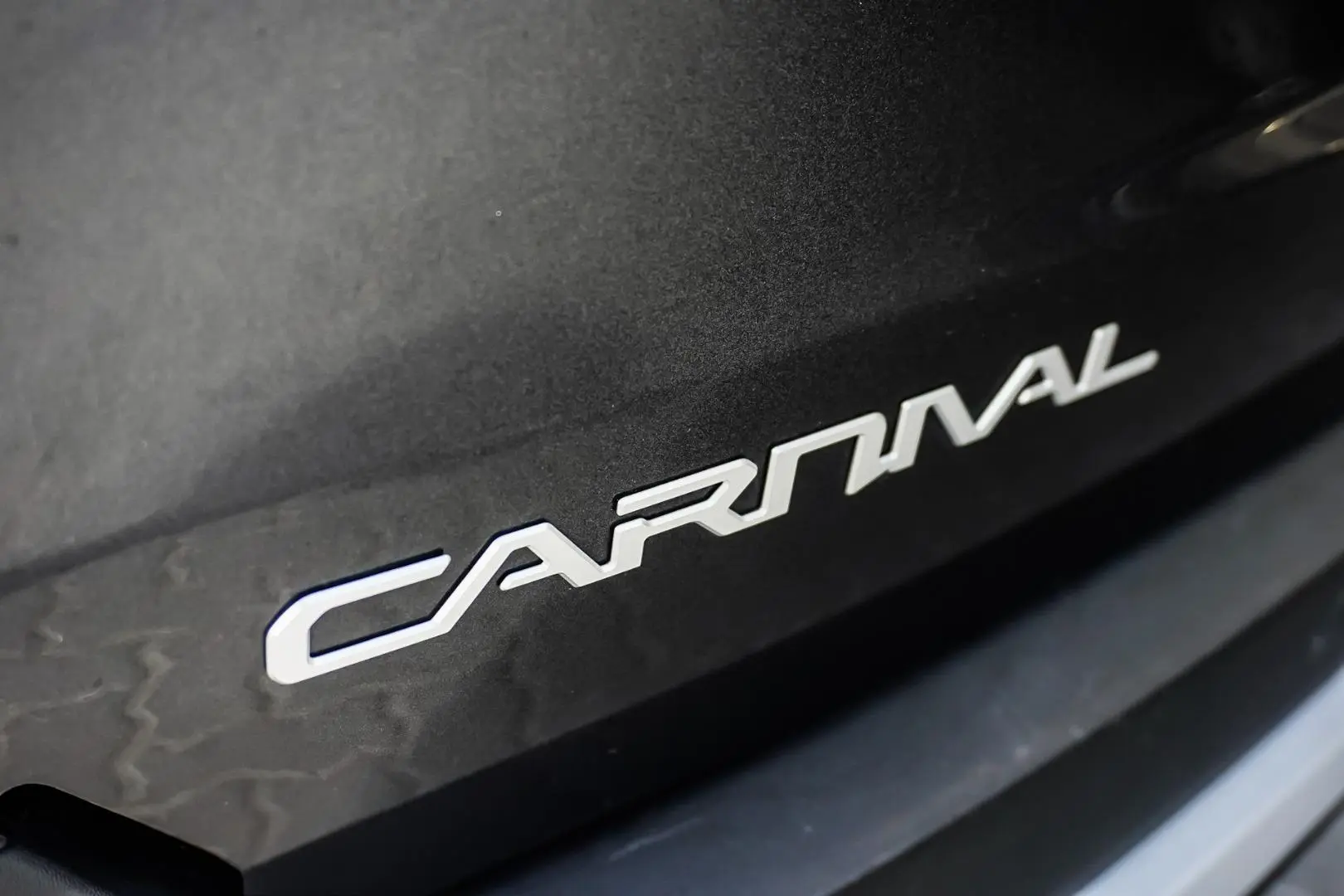 2024 Kia Carnival Gallery Image 16